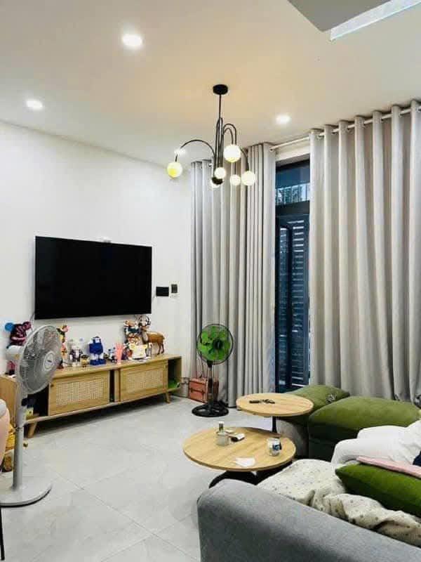 Bán nhà đường Dương Quảng Hàm, Gò Vấp, ngay ĐHVL, giá rẻ,  82M²x2 tầng, 8.2 Tỷ  TL - Ảnh 2